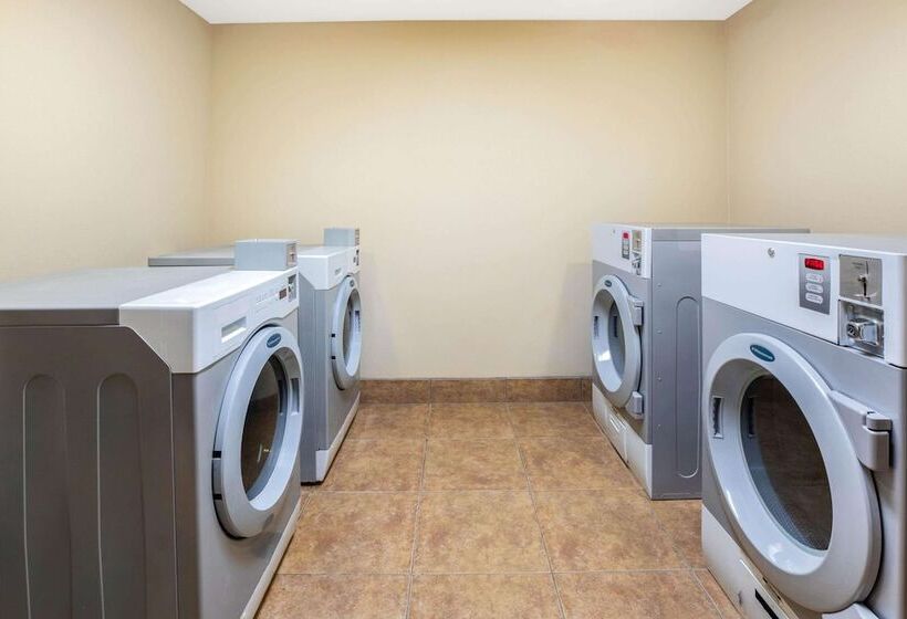 ホテル La Quinta Inn & Suites By Wyndham Floresville