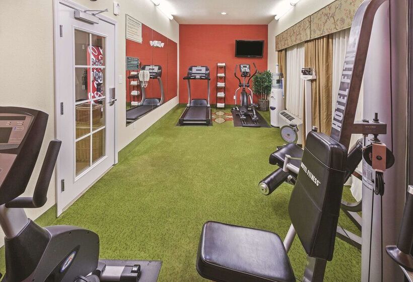 בית מלון כפרי La Quinta Inn & Suites By Wyndham Port Arthur