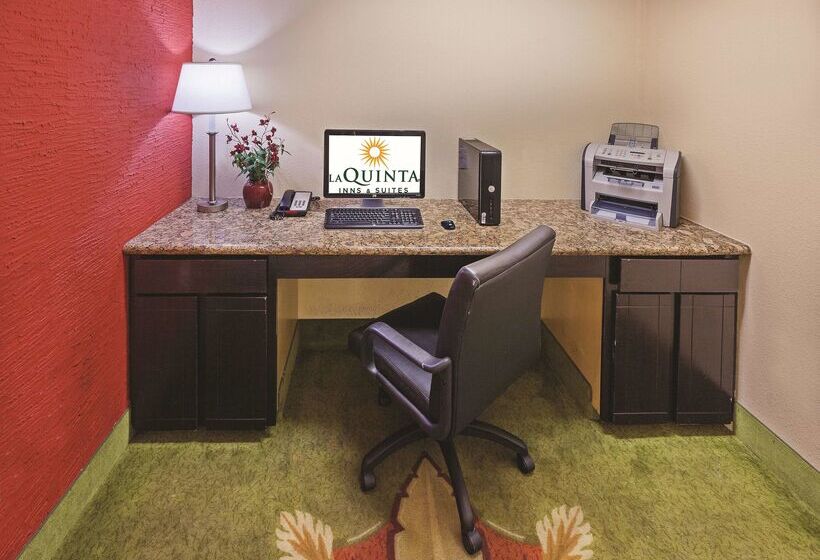 ホテル La Quinta Inn & Suites By Wyndham Port Arthur
