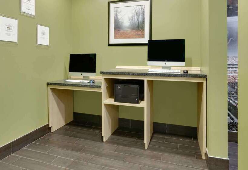 فندق La Quinta By Wyndham Starkville At Msu