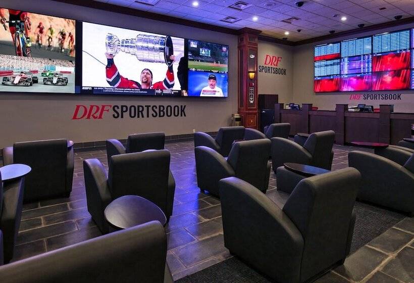 Lakeside Hotel Casino