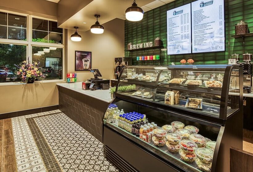 Lakeside Hotel Casino