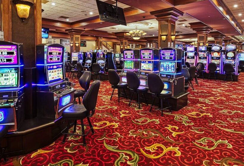 Lakeside Hotel Casino