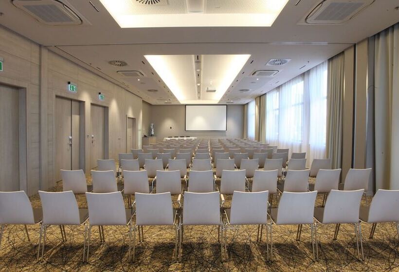 Lindner Hotel Bratislava, Part Of Jdv By Hyatt