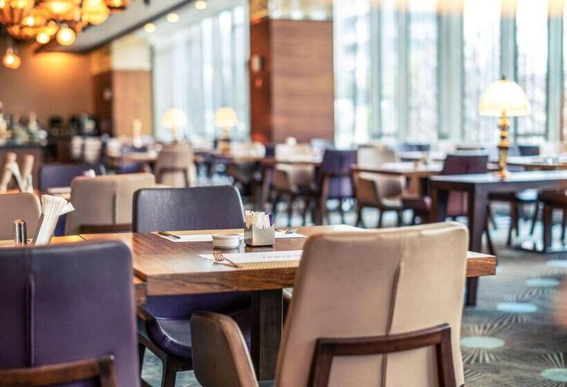 Отель Mercure Istanbul Umraniye