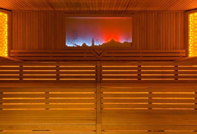 Отель Mercure Istanbul Umraniye