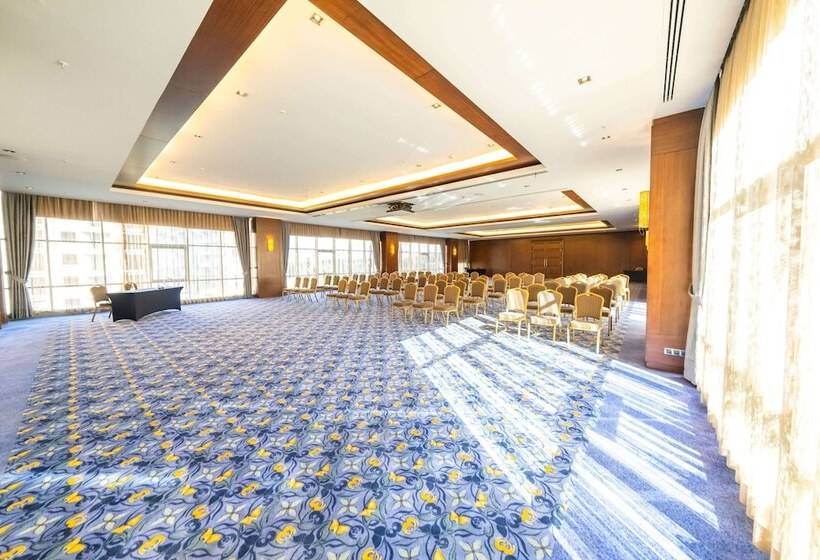 Miracle Istanbul Asia Airport Hotel & Spa