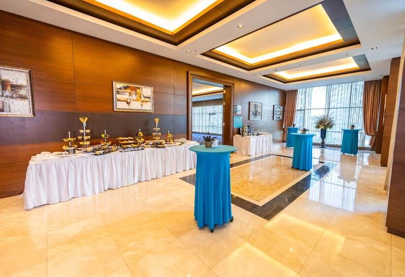 Miracle Istanbul Asia Airport Hotel & Spa