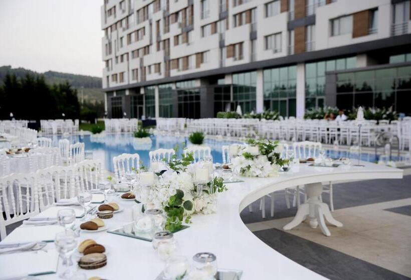 Miracle Istanbul Asia Airport Hotel & Spa