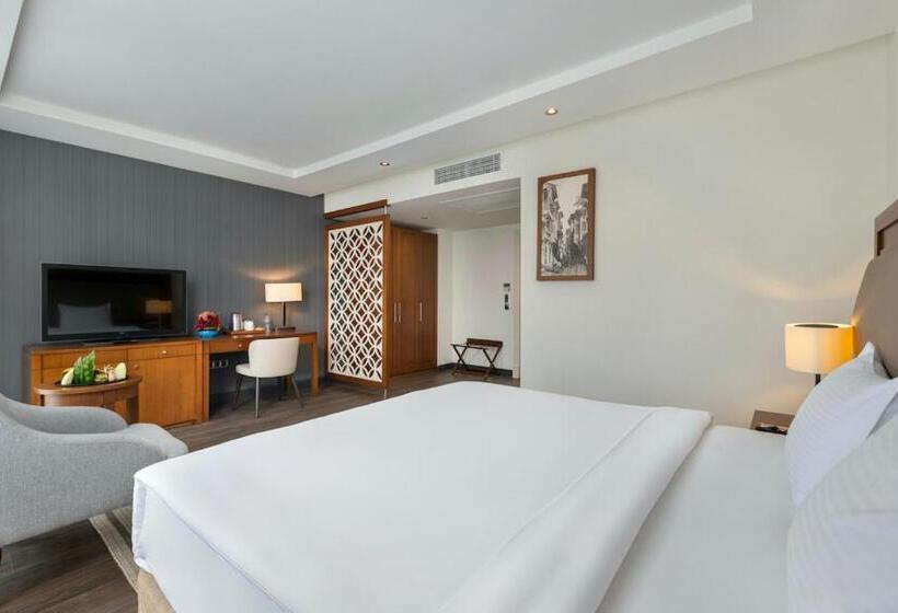 Miracle Istanbul Asia Airport Hotel & Spa