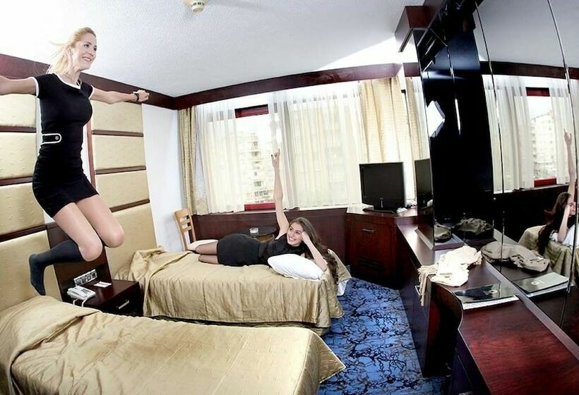 Ontur Otel Iskenderun