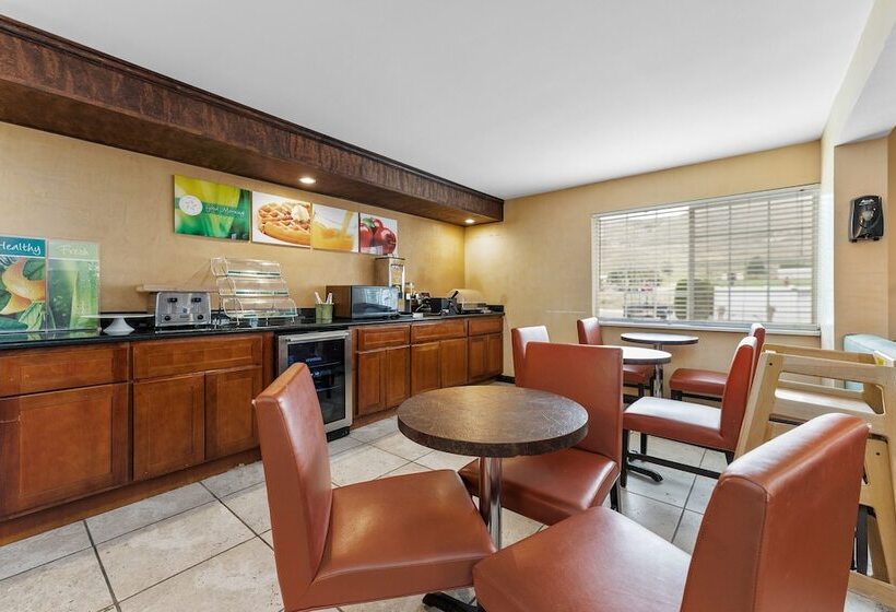 فندق Quality Inn & Suites Okanogan  Omak