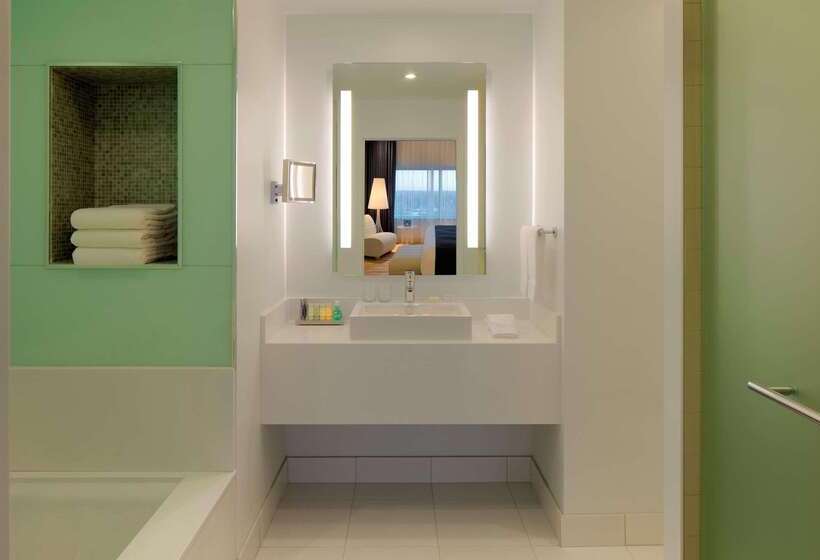 هتل Radisson Blu Mall Of America