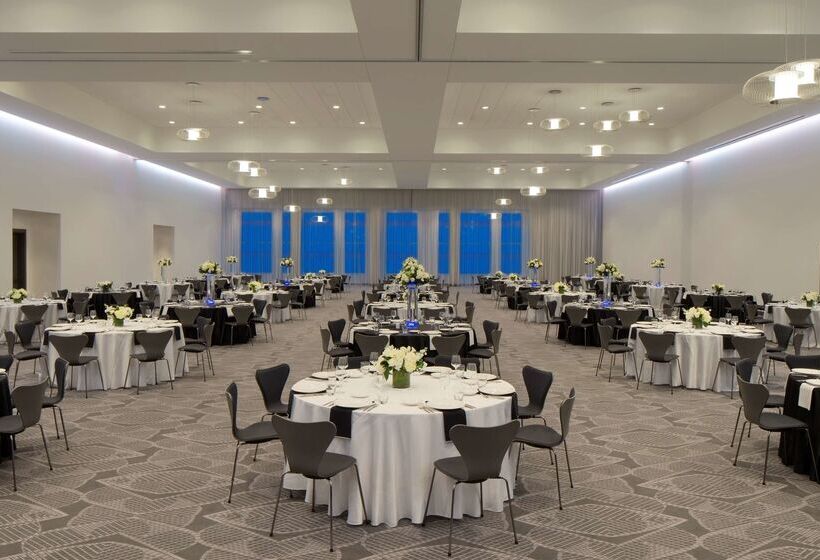 فندق Radisson Blu Mall Of America