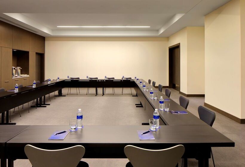 فندق Radisson Blu Mall Of America