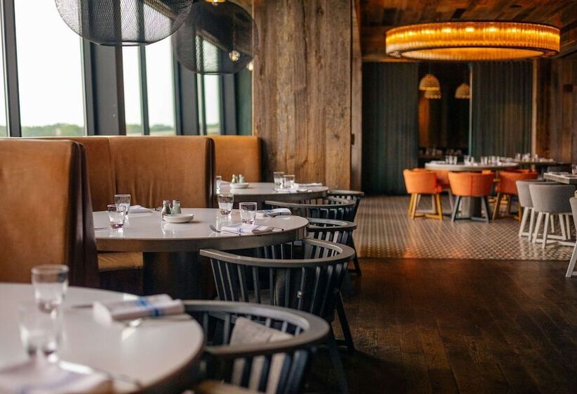 هتل Radisson Blu Mall Of America