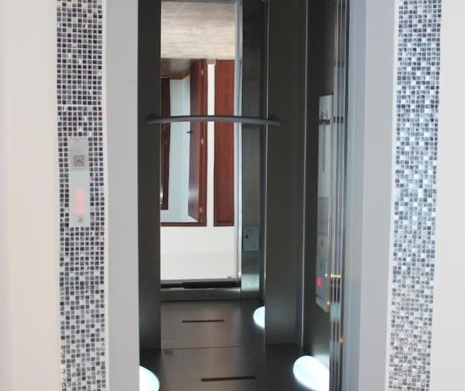 酒店 Real Estacion