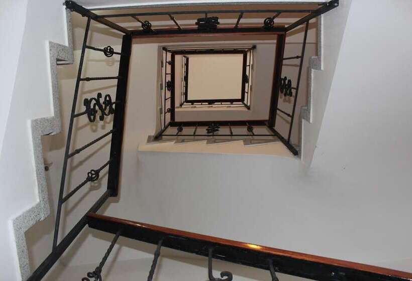 酒店 Real Estacion