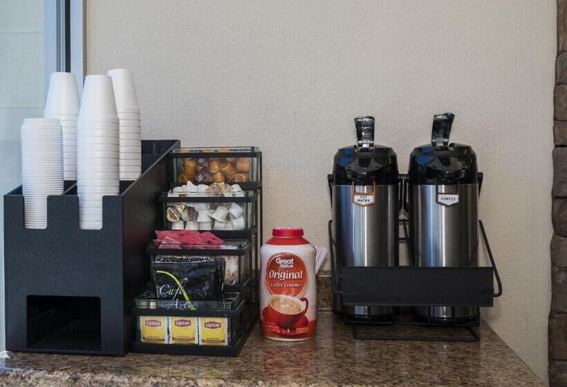 酒店 Red Roof Inn & Suites Brunswick I95