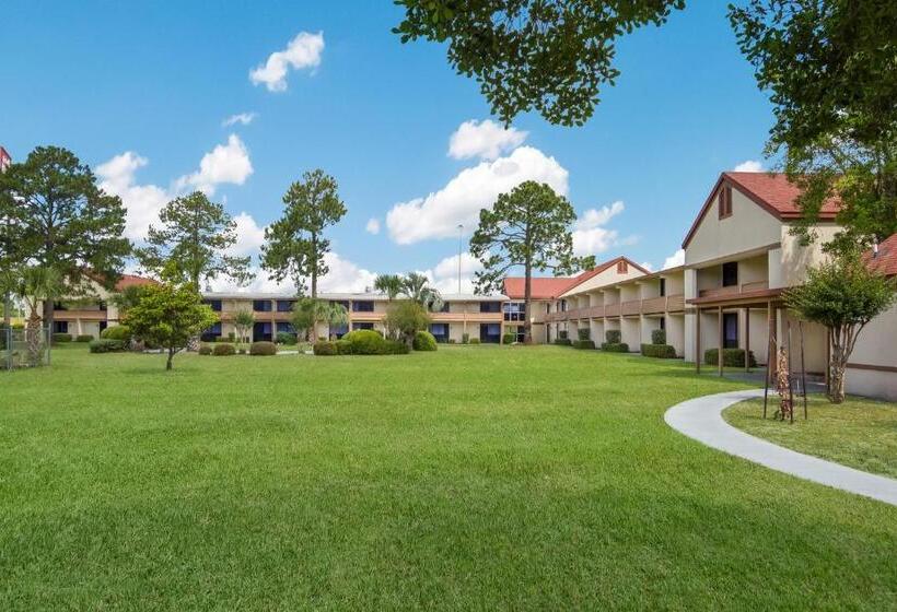 酒店 Red Roof Inn & Suites Brunswick I95