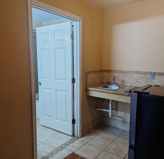 בית מלון כפרי Residents Suites Liberty