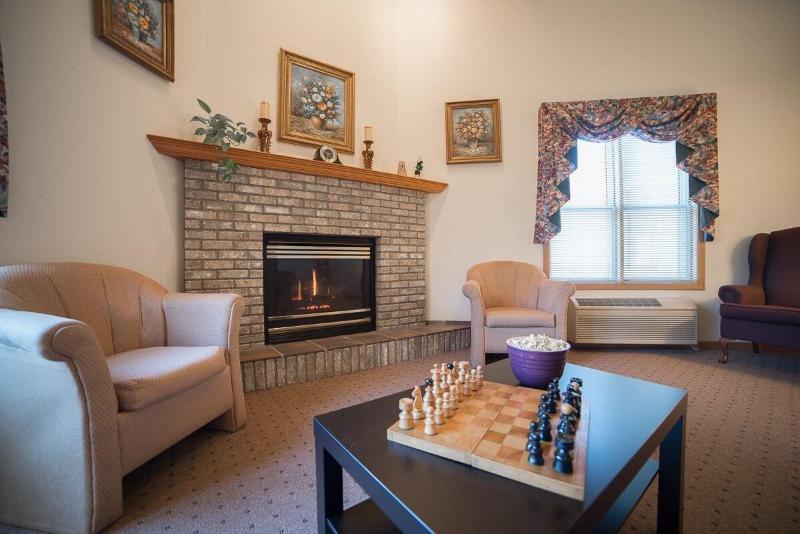 فندق River Valley Inn & Suites