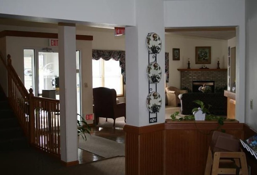 فندق River Valley Inn & Suites