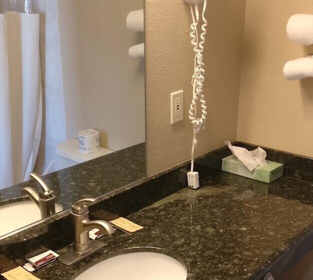 فندق Royal Inn Eugene  Airport