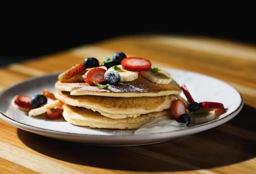 Отель Selina Parque 93 Bogota