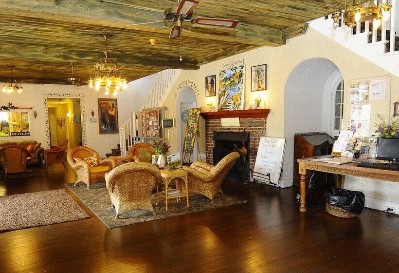 فندق Seminole Inn