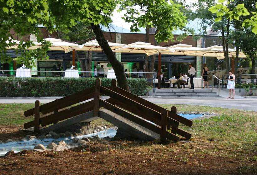 Hotel Villas And Apartments Oaza