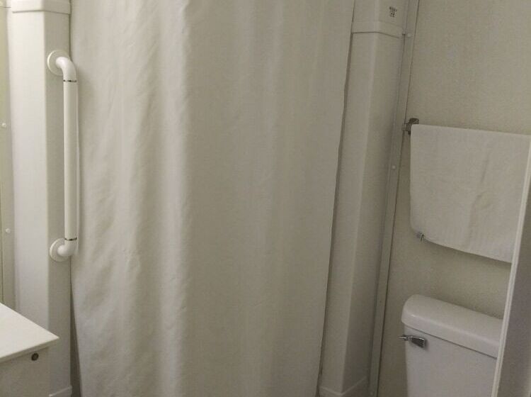 فندق Sioux City Inn