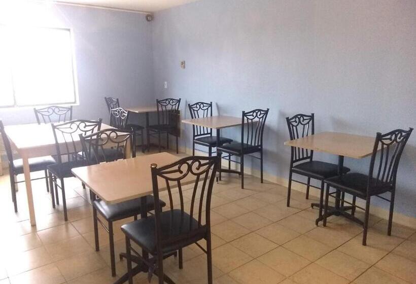 فندق Sioux City Inn