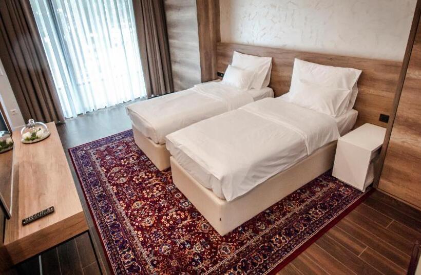 Hotel Villas And Apartments Oaza