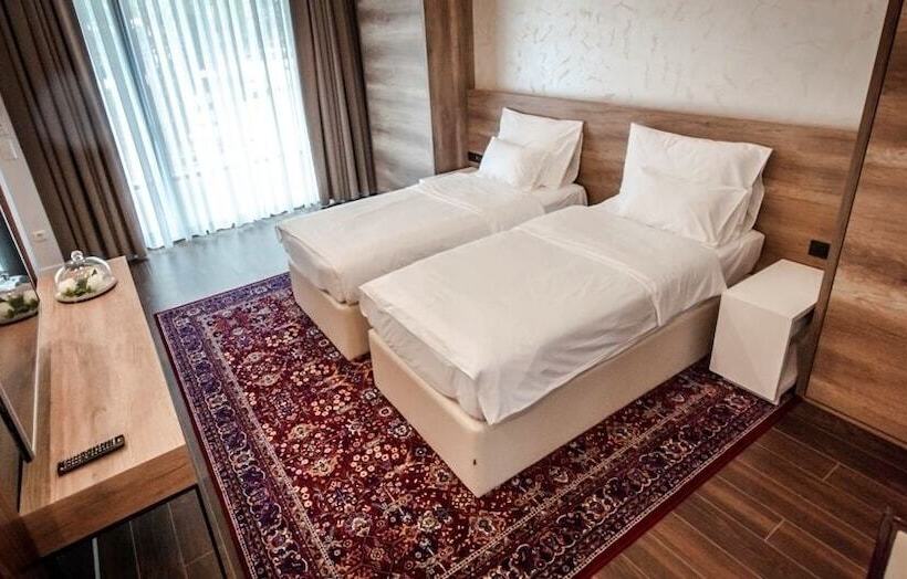 Hotel Villas And Apartments Oaza