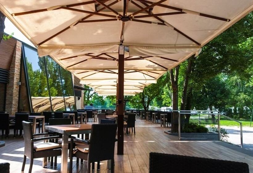 Hotel Villas And Apartments Oaza