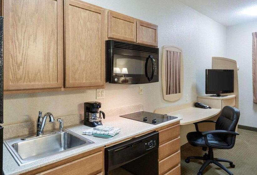 فندق Suburban Studios Morgantown