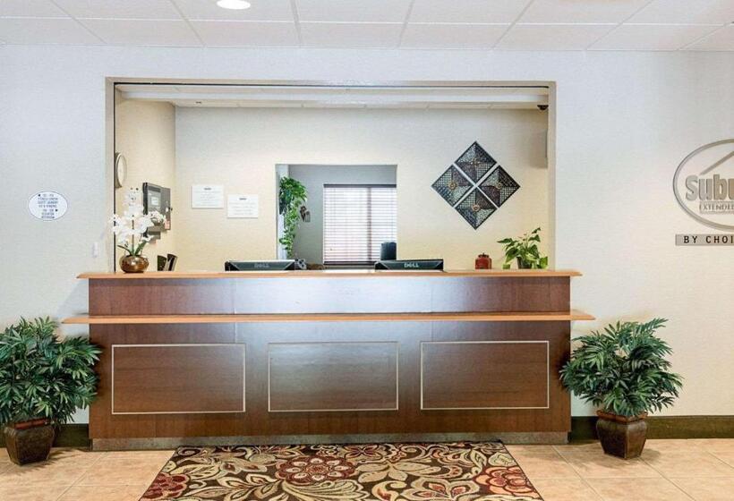 فندق Suburban Studios Morgantown