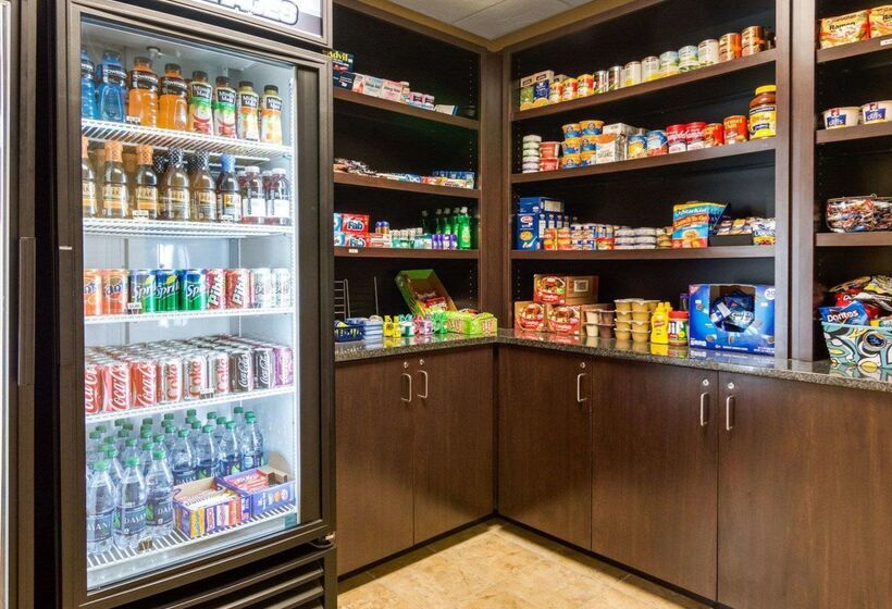 فندق Suburban Studios Quantico