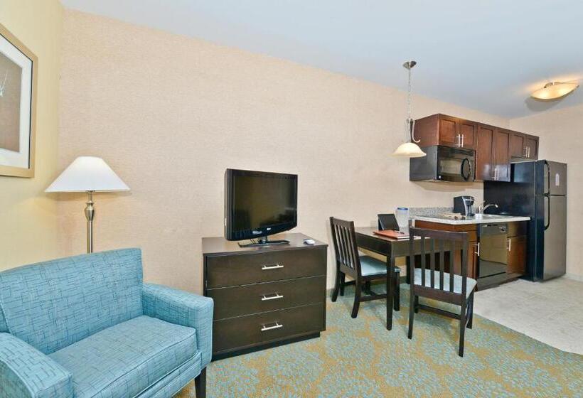 فندق Suburban Studios Quantico