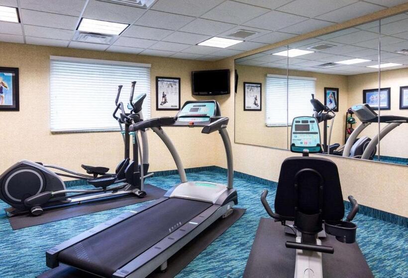 فندق Suburban Studios Quantico