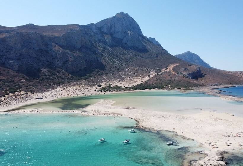 בית מלון כפרי Sunny Bay