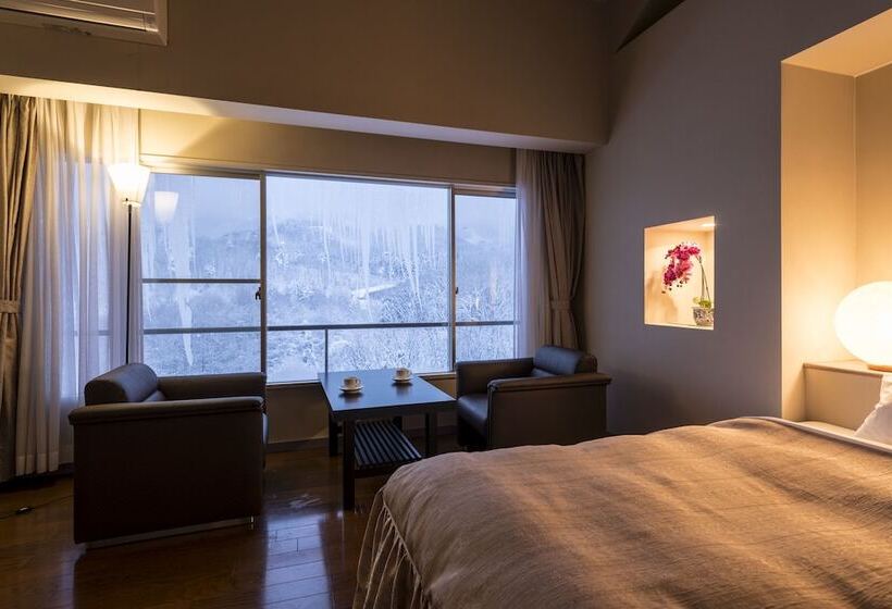 Takamiya Hotel Lucent