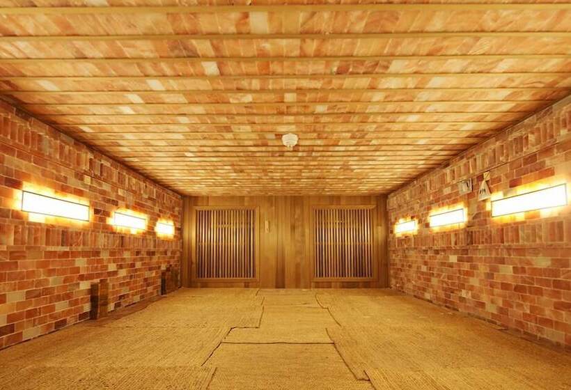 Отель The One Boutique