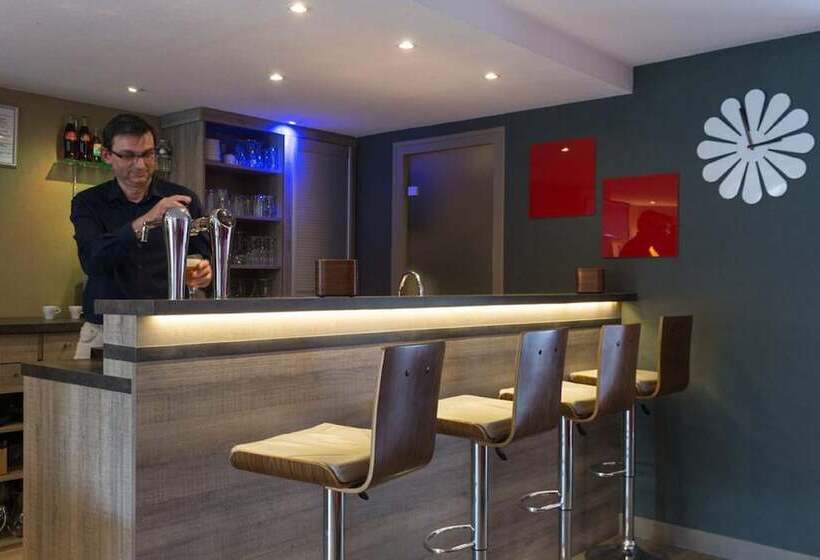 فندق The Originals Tours Sud