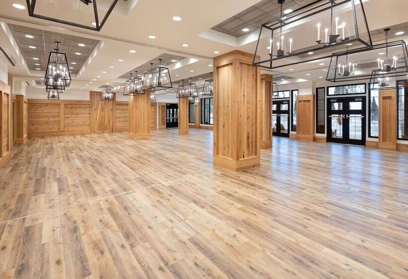 호텔 The Snowpine Lodge