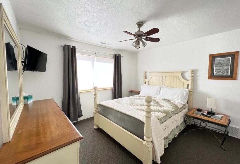 호텔 The Snuggle Inn