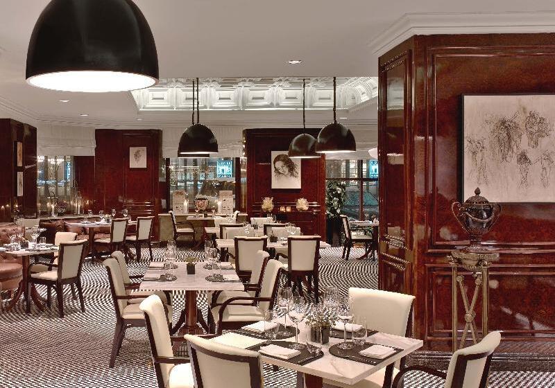 فندق The St. Regis Moscow Nikolskaya