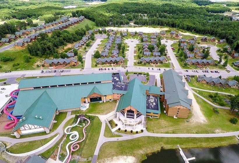 Three Bears Resort, Ascend Hotel Collection