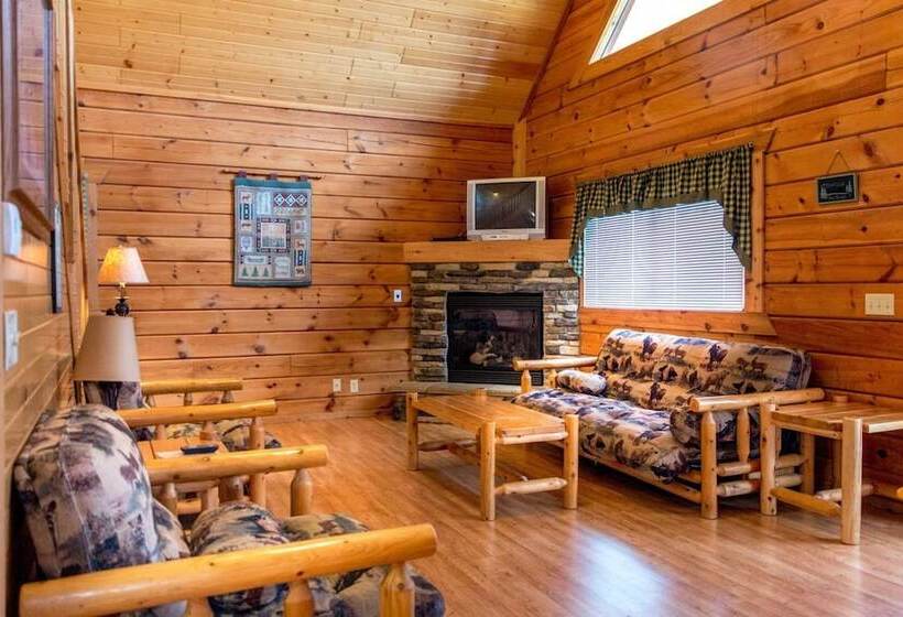 Three Bears Resort, Ascend Hotel Collection